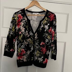 White rose black market little cardigan type sweater